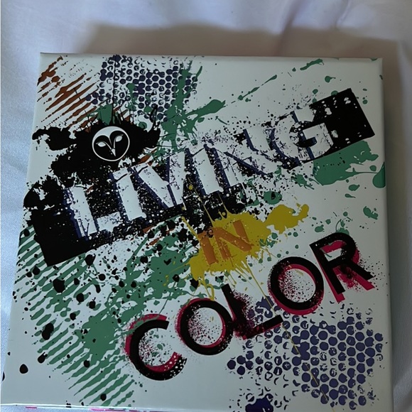 Hank&Henry Eyeshadow palette - Picture 3 of 3